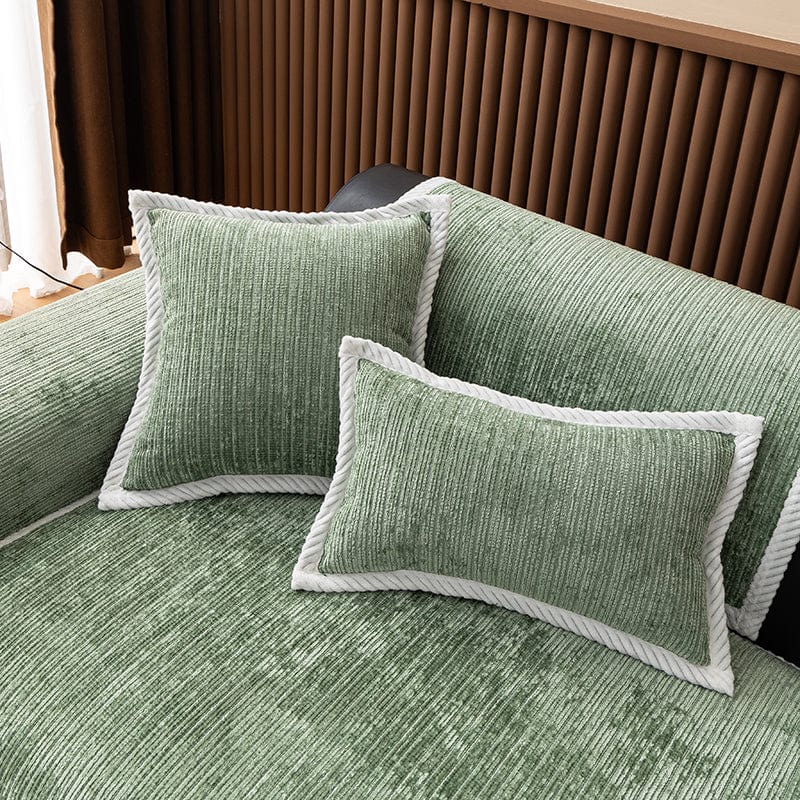 EasyCover-Kissenbezug aus Cord-Chenille — 1 Stück, Grün Cord, auf einem Sofa