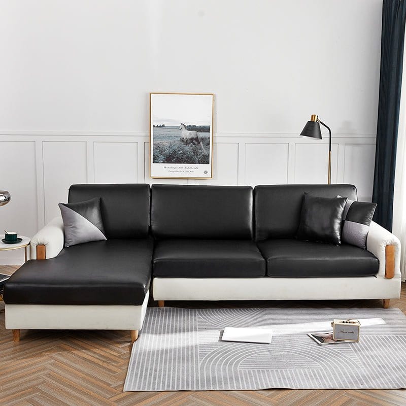 Bezug aus Kunstleder für Sitz- und Rückenkissen, Schwarz Onyx, auf den Sitz- und Rückenkissen eines Sofas